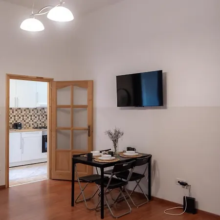Cozy In Akacfa Street Διαμέρισμα Βουδαπέστη